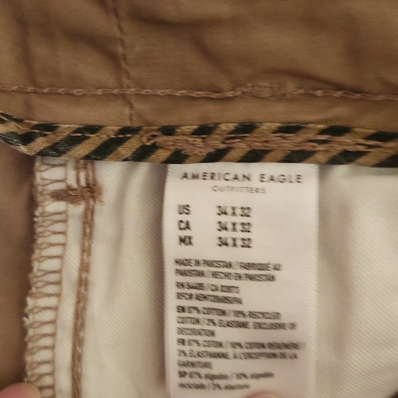 Men's American eagle lived in Bootcut khakis - Picture 4 of 8
